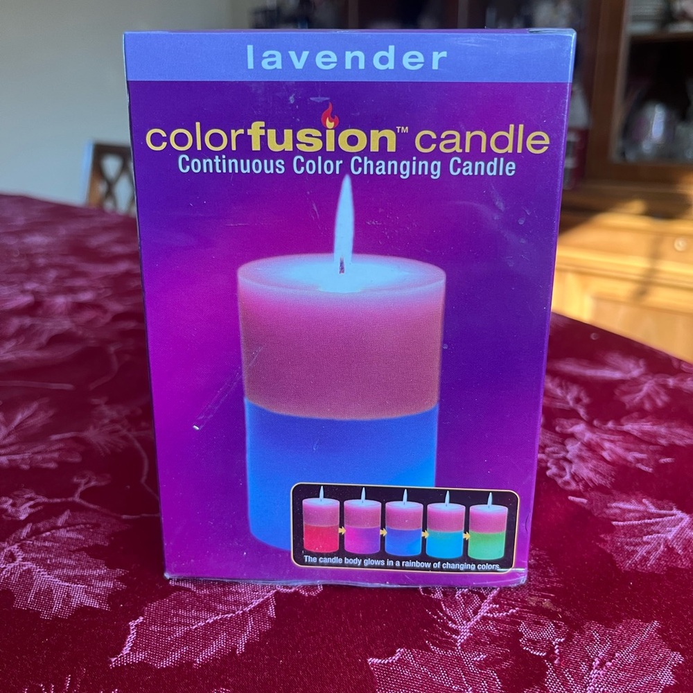 NWT Colorfusion Candle